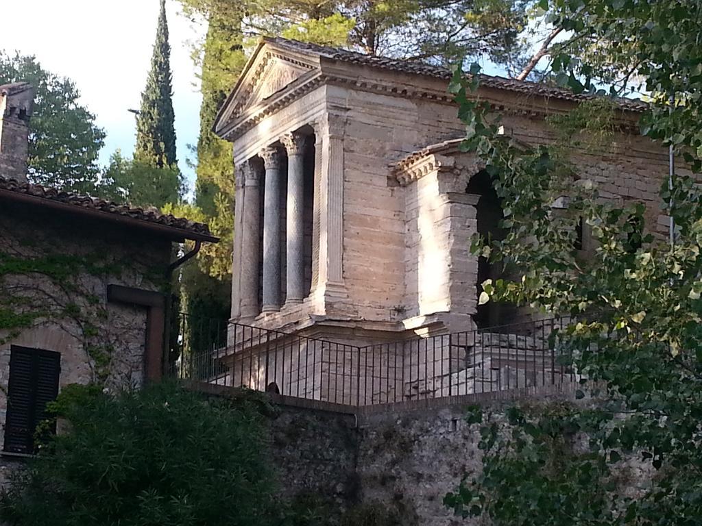 Pieve Sant'Angelo Hotell Campello sul Clitunno Exteriör bild